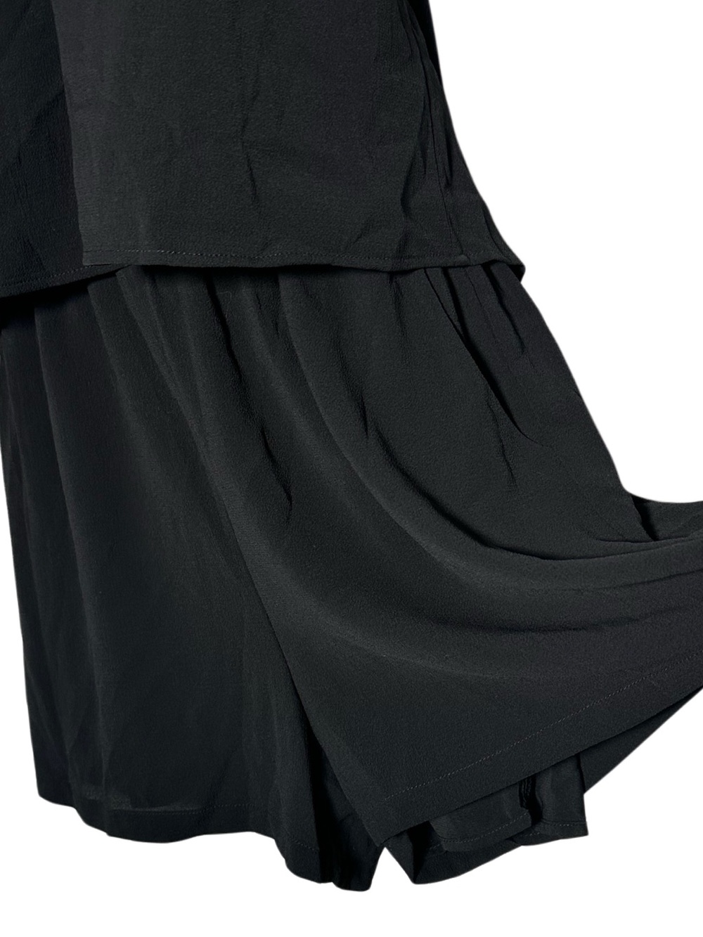 H&M Black Shorts Halter Neck Romper with Tie Size Medium Like New Elastic waist - Picture 6 of 10